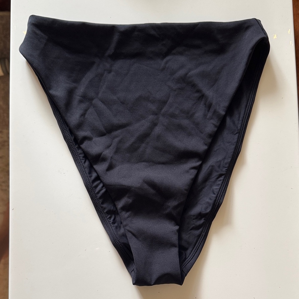 Left on Friday Super Hi Hi Bottom Jet Black Medium